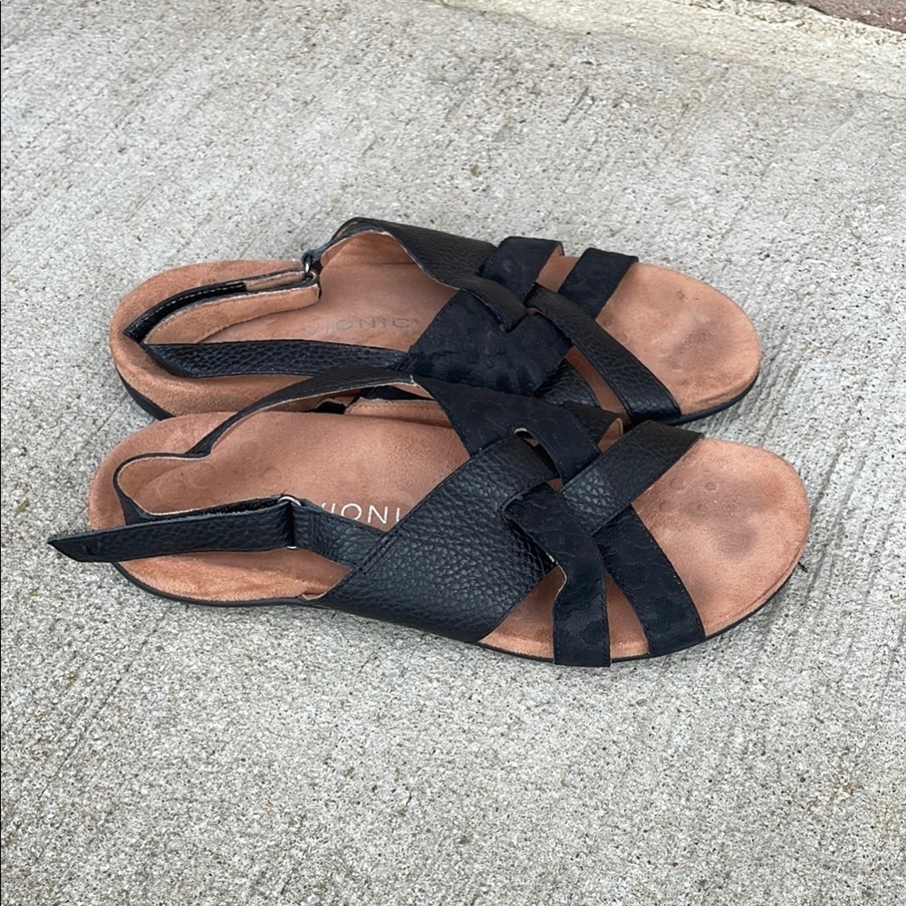 Vionic Black Leather Slingback Sandals